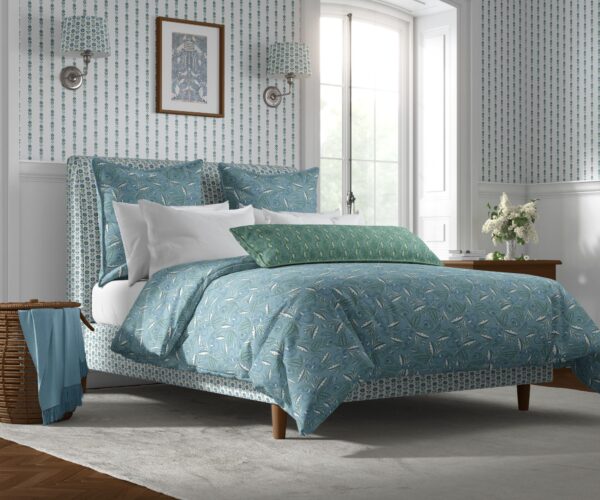 Bedroom with designs in malboro blue